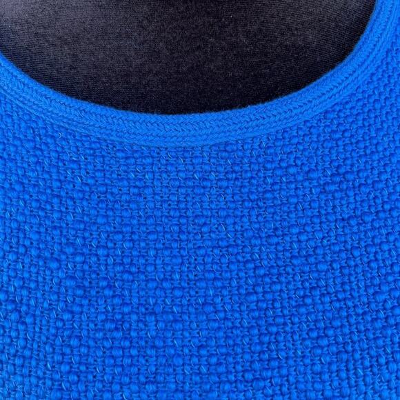 Chicos 0 (XS-4-6) -Women’s top with back zipper, fringe hem short sleeves - Picture 2 of 9